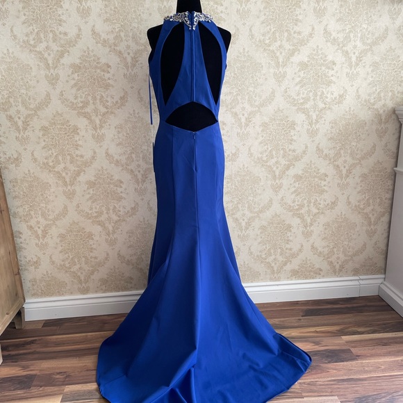 BNWT Nina Canacci beaded gown - Picture 6 of 11